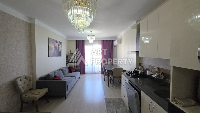 Срочная продажа квартиры 2+1 в центре Мерсина, район Енишехир - Ракурс 11