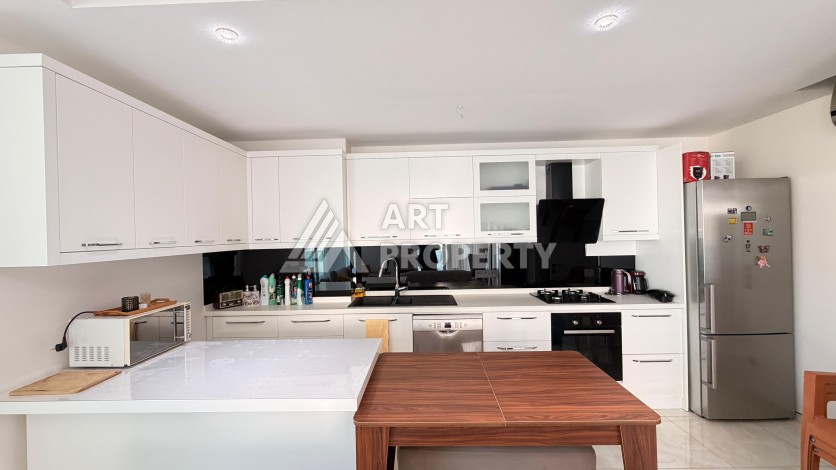 Просторная квартира 2+1 на первой линии в районе Махмутлар — идеальный вариант у самого моря. - Ракурс 11