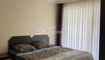 Просторная квартира 2+1 в популярном комплексе в районе Махмутлар - Ракурс 8