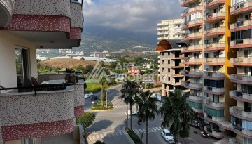 Просторная квартира 2+1 в популярном комплексе в районе Махмутлар - Ракурс 13