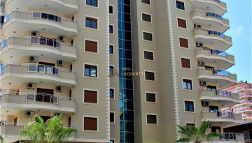 Квартира 2+1 в самом центре Махмутлара с видом на море, 160 м2 - Ракурс 2