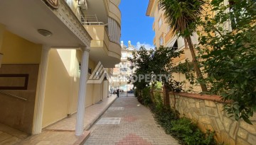 Квартира 2+1 с отдельной кухней в центре Алании, 100 кв.м. - Ракурс 10