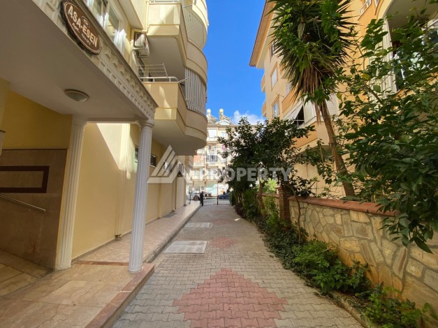 Квартира 2+1 с отдельной кухней в центре Алании, 100 кв.м. - Ракурс 9