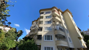 Квартира 2+1 с отдельной кухней в центре Алании, 100 кв.м. - Ракурс 12