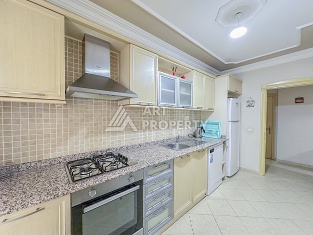 Квартира 2+1 с отдельной кухней в центре Алании, 100 кв.м. - Ракурс 22