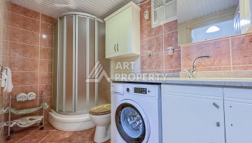 Квартира 2+1 с отдельной кухней в центре Алании, 100 кв.м. - Ракурс 26