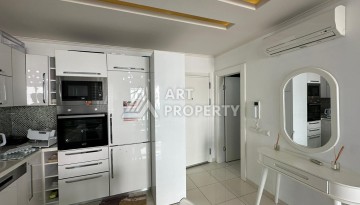 Квартира 1+1 на первой береговой линии в Кестеле с видом на море - Ракурс 2