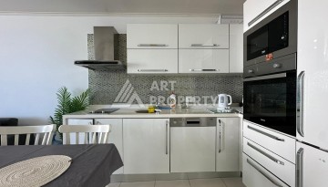 Квартира 1+1 на первой береговой линии в Кестеле с видом на море - Ракурс 4