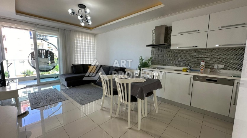 Квартира 1+1 на первой береговой линии в Кестеле с видом на море - Ракурс 5