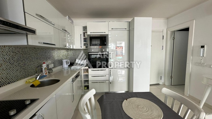 Квартира 1+1 на первой береговой линии в Кестеле с видом на море - Ракурс 8