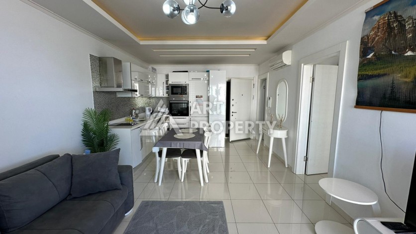 Квартира 1+1 на первой береговой линии в Кестеле с видом на море - Ракурс 9