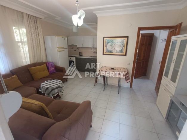 Уютная квартира 1+1 в районе пляжа Клеопатры — отличное предложение у самого моря. - Ракурс 2