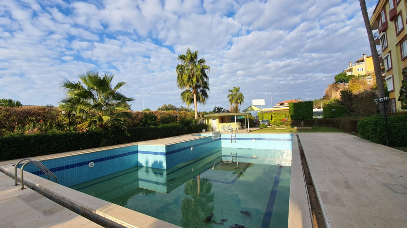 Трехкомнатная квартира  на первой береговой линии в районе Кестель, Алания. - Ракурс 2