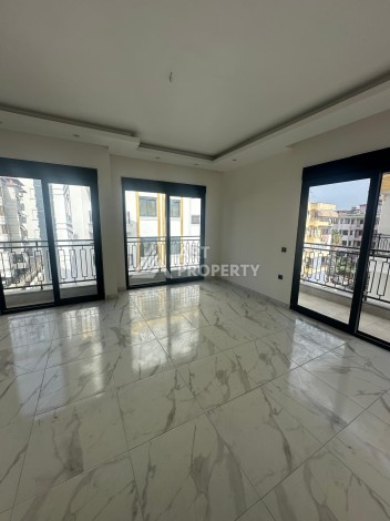 Продается квартира в центре Алании в доме с богатой инфраструктурой - Ракурс 1