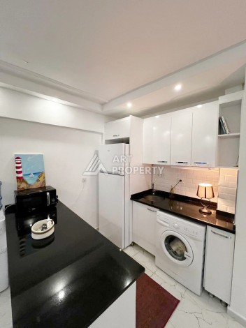 Меблированная квартира 1+1 в районе Махмутлар, Алания — всего 250 м до моря! - Ракурс 2