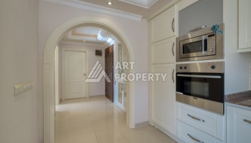 Квартира 2+1 с панорамным видом на море всего в 50 метрах от пляжа в районе Махмутлар. - Ракурс 4