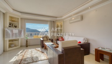 Квартира 2+1 с панорамным видом на море всего в 50 метрах от пляжа в районе Махмутлар. - Ракурс 6