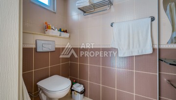 Квартира 2+1 с панорамным видом на море всего в 50 метрах от пляжа в районе Махмутлар. - Ракурс 10