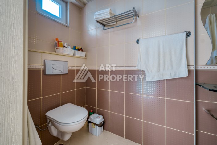 Квартира 2+1 с панорамным видом на море всего в 50 метрах от пляжа в районе Махмутлар. - Ракурс 9