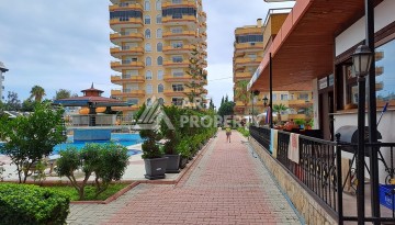 Квартира 2+1 с панорамным видом на море всего в 50 метрах от пляжа в районе Махмутлар. - Ракурс 14