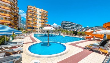 Квартира 2+1 с панорамным видом на море всего в 50 метрах от пляжа в районе Махмутлар. - Ракурс 17