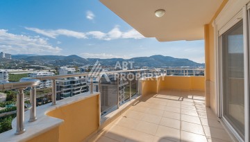 Квартира 2+1 с панорамным видом на море всего в 50 метрах от пляжа в районе Махмутлар. - Ракурс 25