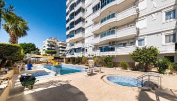 Квартира 2+1 на первой линии у моря с панорамным видом в районе Махмутлар. - Ракурс 2