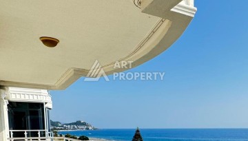 Квартира 2+1 на первой линии у моря с панорамным видом в районе Махмутлар. - Ракурс 24