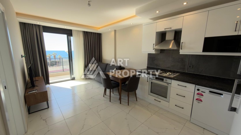 Меблированная квартира 1+1 в районе Каргыджак, Аланья - Ракурс 0