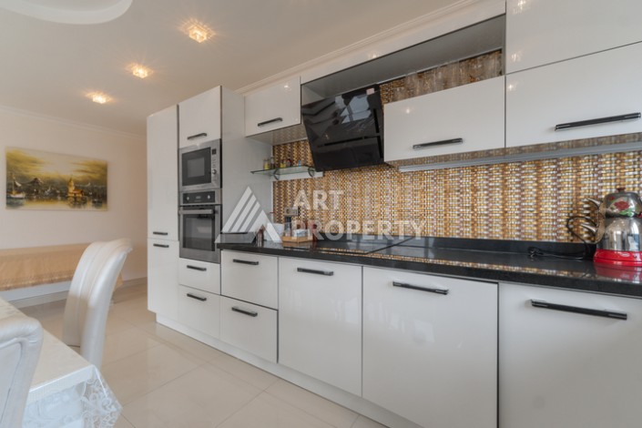 Большая квартира 2+1 с видом на море в Махмутларе, 155 м² - Ракурс 12