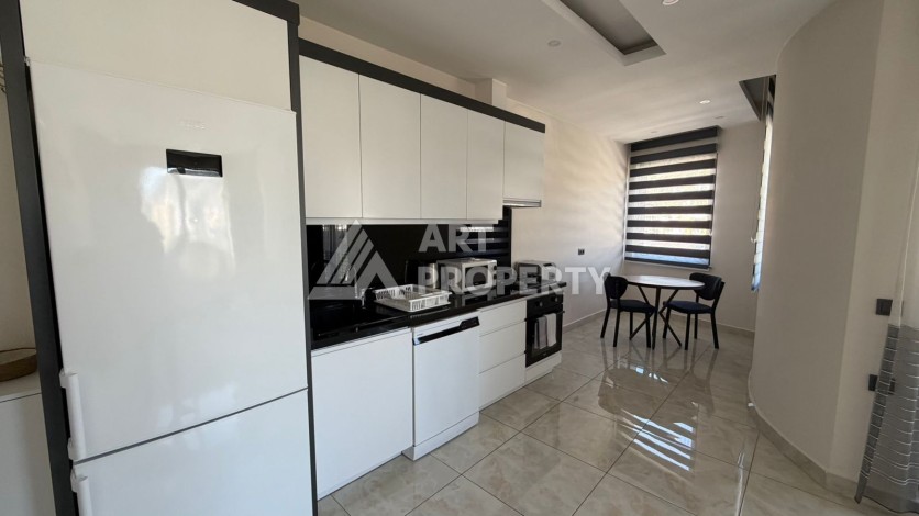 Просторная квартира 1+1 в районе пляжа Клеопатры в Алании — 65 м², 700 метров до моря - Ракурс 5