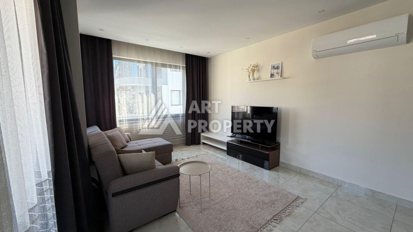 Просторная квартира 1+1 в районе пляжа Клеопатры в Алании — 65 м², 700 метров до моря - Ракурс 6