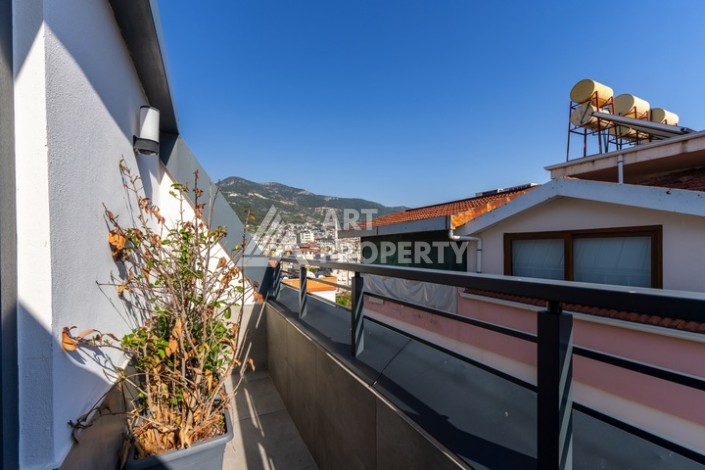 Дуплекс 2+1 в центре камерной резиденции в 200 м от моря в центре Алании - Ракурс 14