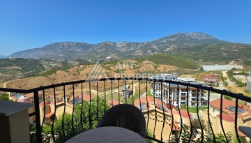 Просторный меблированный дуплекс 2+1 с панорамными видами на горы и город в  районе Каргыджак. - Ракурс 1