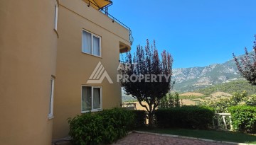 Просторный меблированный дуплекс 2+1 с панорамными видами на горы и город в  районе Каргыджак. - Ракурс 2