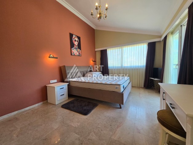 Просторный меблированный дуплекс 2+1 с панорамными видами на горы и город в  районе Каргыджак. - Ракурс 3