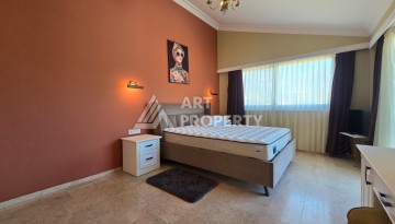 Просторный меблированный дуплекс 2+1 с панорамными видами на горы и город в  районе Каргыджак. - Ракурс 6