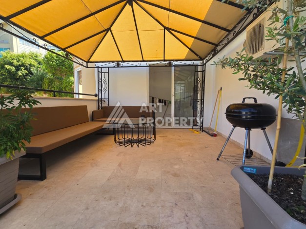 Просторный меблированный дуплекс 2+1 с панорамными видами на горы и город в  районе Каргыджак. - Ракурс 16