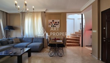 Просторный меблированный дуплекс 2+1 с панорамными видами на горы и город в  районе Каргыджак. - Ракурс 20