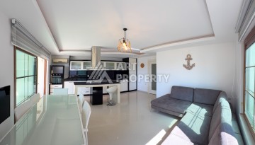 Квартира 2+1 с видом на море, 105 кв.м. Кестель, Алания - Ракурс 20