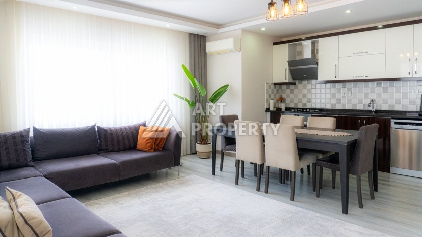 Просторная квартира 2+1 с тремя балконами в Махмутларе, Аланья - Ракурс 4