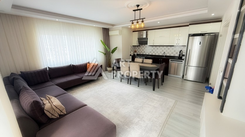 Просторная квартира 2+1 с тремя балконами в Махмутларе, Аланья - Ракурс 6