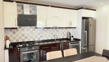 Просторная квартира 2+1 с тремя балконами в Махмутларе, Аланья - Ракурс 8