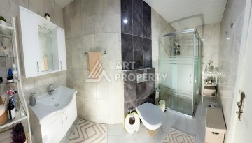 Просторная квартира 2+1 с тремя балконами в Махмутларе, Аланья - Ракурс 11