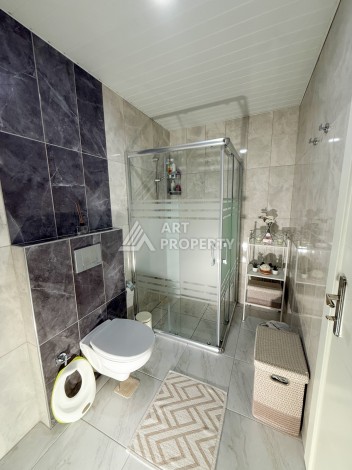 Просторная квартира 2+1 с тремя балконами в Махмутларе, Аланья - Ракурс 13