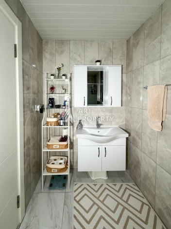 Просторная квартира 2+1 с тремя балконами в Махмутларе, Аланья - Ракурс 14