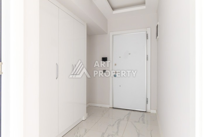 Большая квартира 3+1 в элитном ЖК района Оба, Алания — 160 м² - Ракурс 2