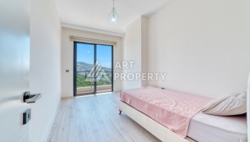 2+1 с полной панорамой на море, крепость и горы — 120 м² на 10 этаже в Махмутларе - Ракурс 8