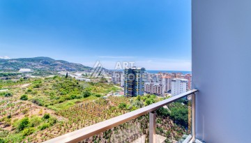 2+1 с полной панорамой на море, крепость и горы — 120 м² на 10 этаже в Махмутларе - Ракурс 12