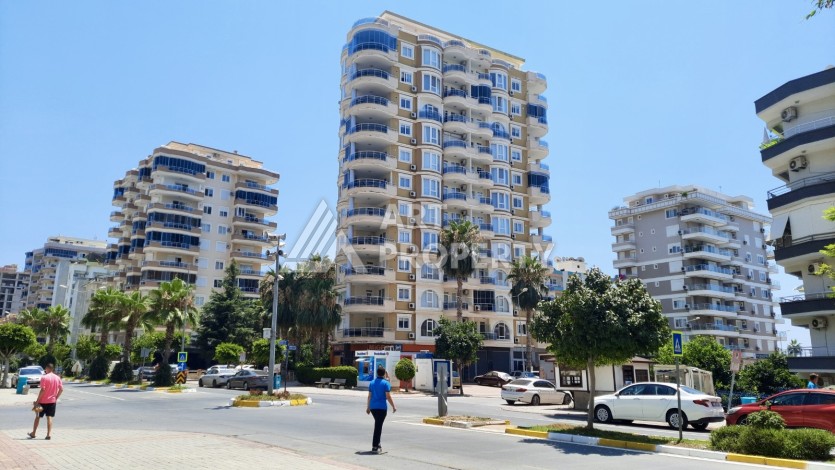 Просторная 2+1 квартира 110 м² на 9 этаже с панорамным видом на море и крепость, в 70 метрах от пляжа, с бассейном и развитой инфраструктурой - Ракурс 21